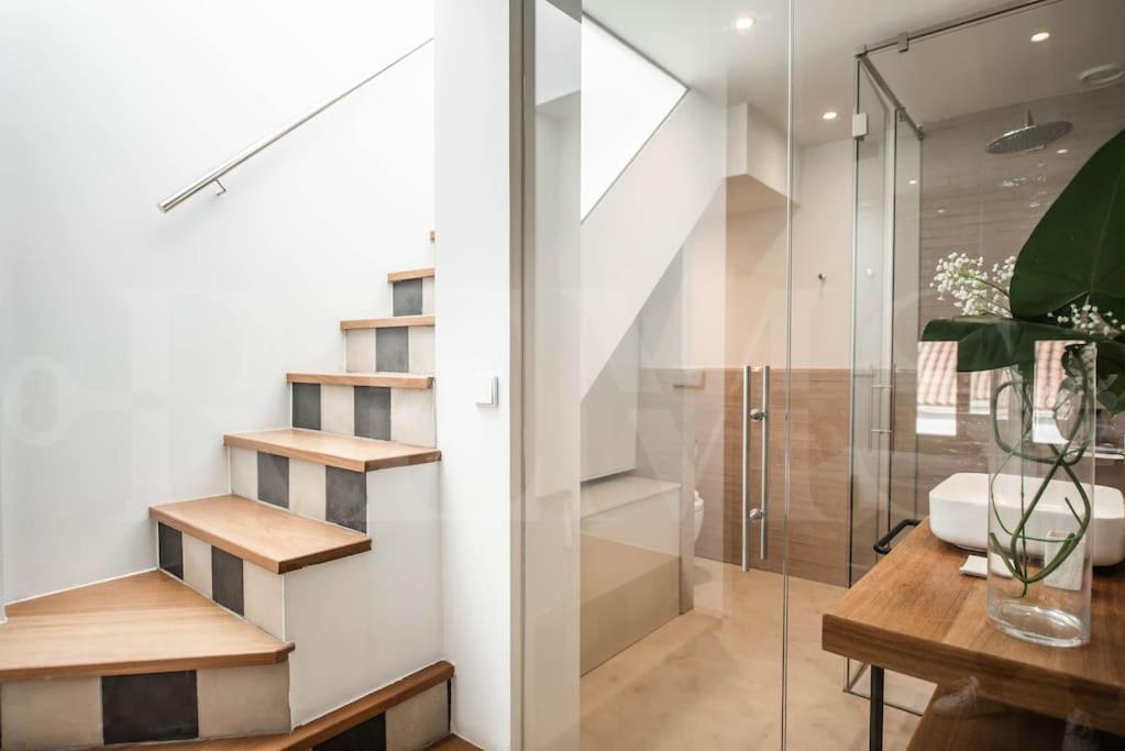 Penthouse Suite With Rooftop In The Heart Of Malaga By Rems Exterior foto