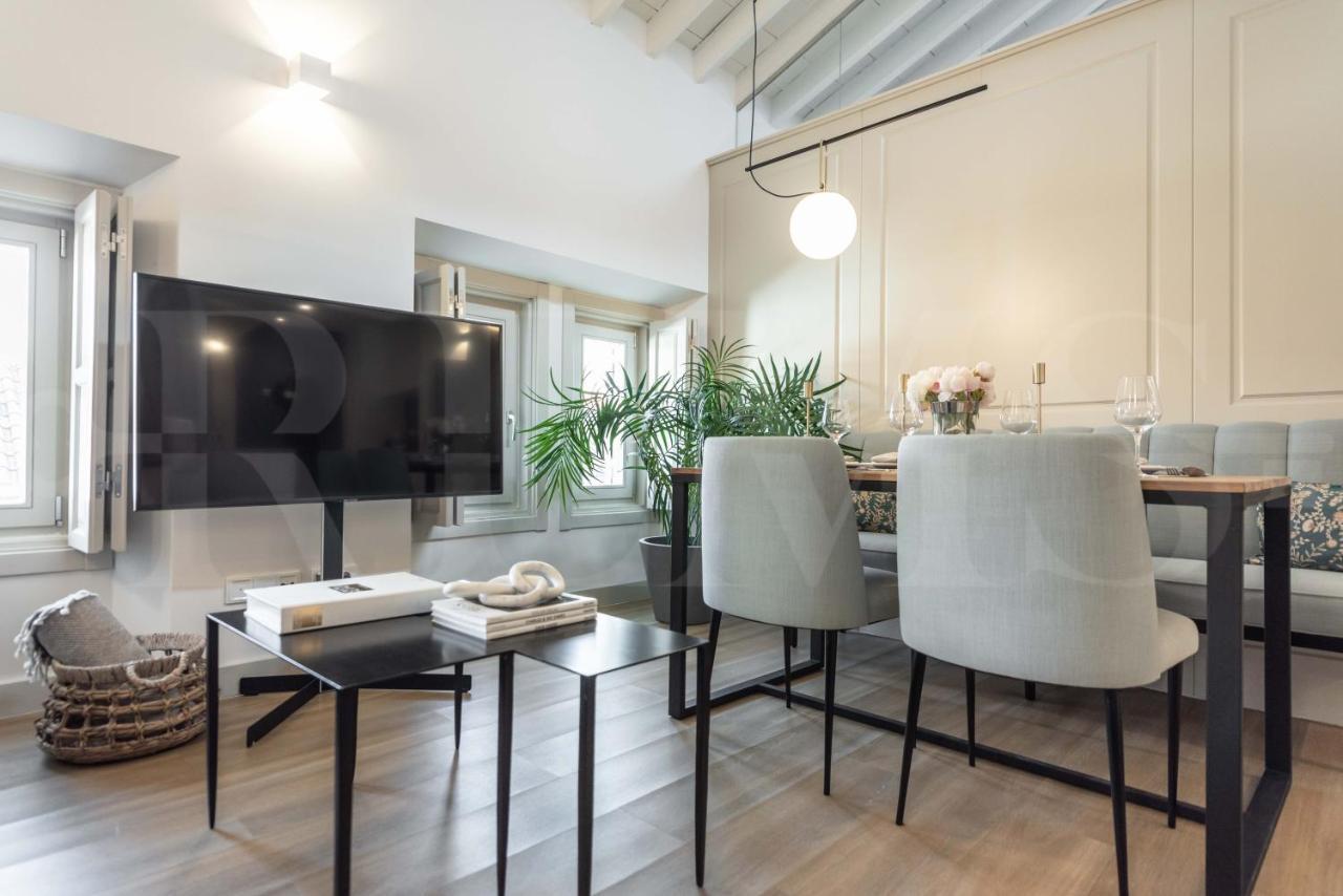 Penthouse Suite With Rooftop In The Heart Of Malaga By Rems Exterior foto